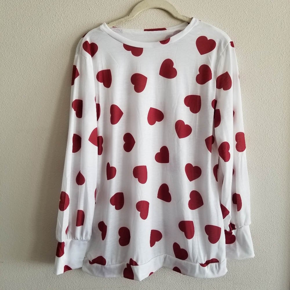 LONG SLEEVE RED HEART TEE - Picture 7 of 7